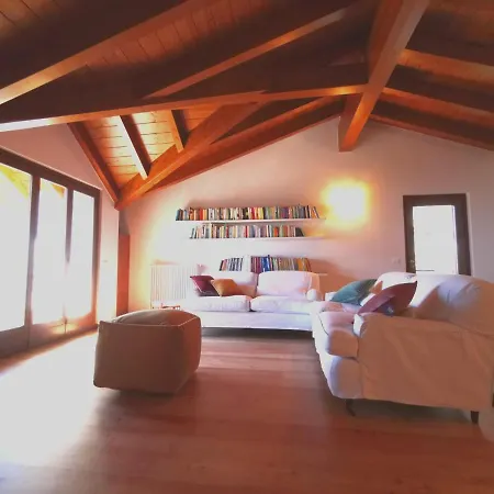 Casa Angela Тремеццо